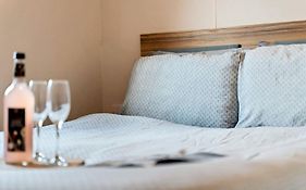 Tattershall Lakes: Sally'S Superior Stay